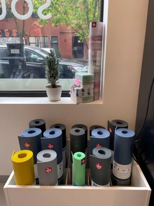 YogaSix Southport Picture 10