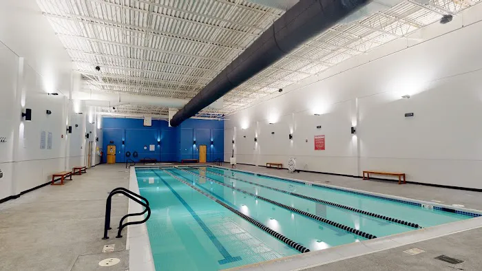 Onelife Fitness - Sterling Picture 1