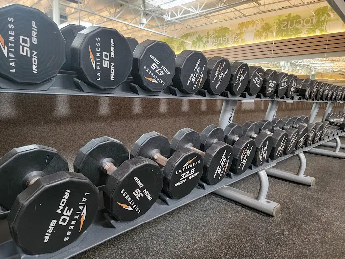 LA Fitness Picture 4