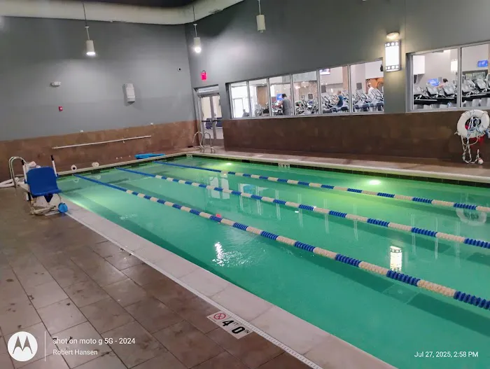 LA Fitness Picture 6