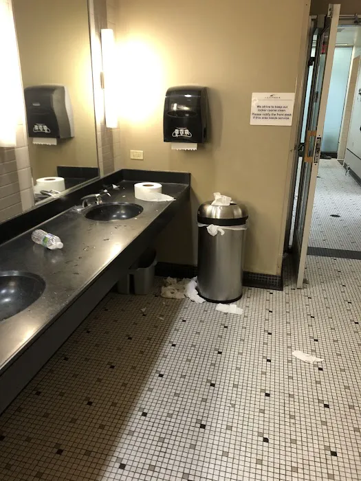 LA Fitness Picture 10