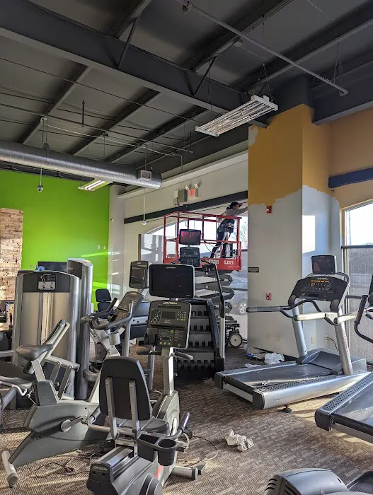 Top Shape Gym Picture 7