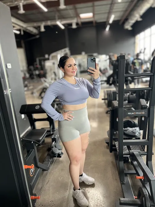 BenAFits Body Shop Picture 2