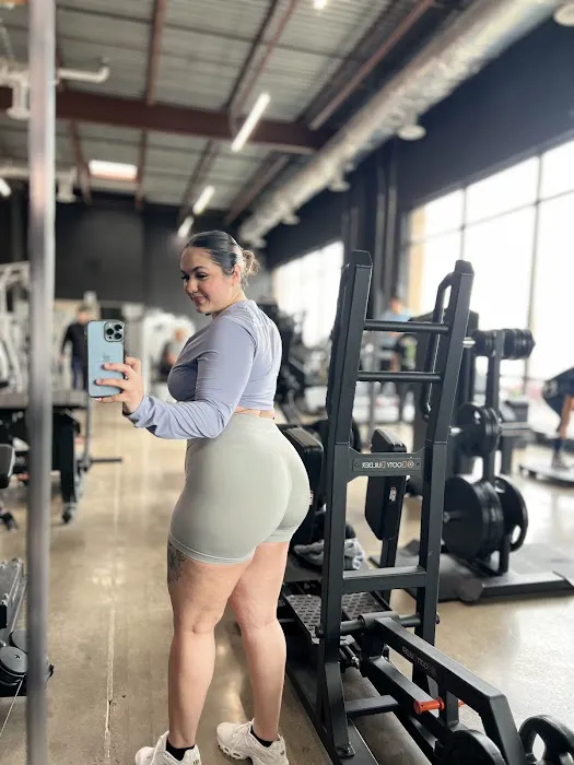 BenAFits Body Shop Picture 4