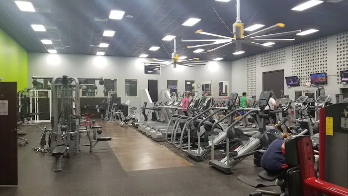 Top Shape Gym Picture 7