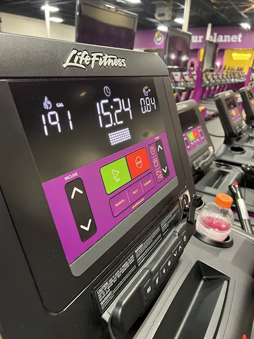 Planet Fitness Picture 3