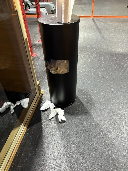 HOTWORX - Lexington, KY - Hamburg Picture 2