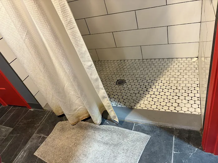 HOTWORX - Lexington, KY - Hamburg Picture 5