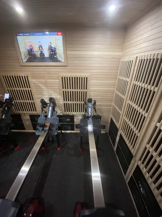 HOTWORX - Lexington, KY - Hamburg Picture 10