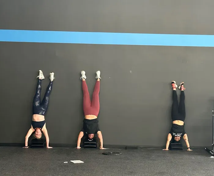 CrossFit Blue Light Picture 8