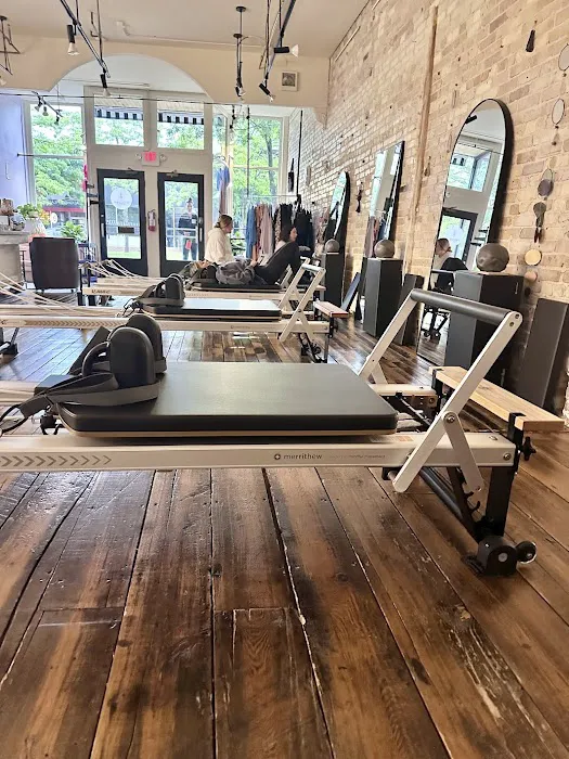 Aligned Pilates Picture 1