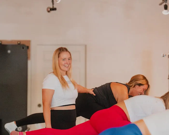 Aligned Pilates Picture 3