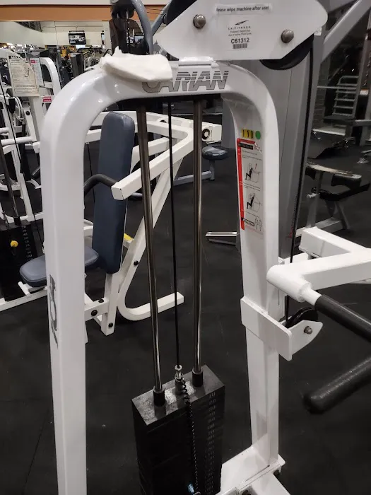 LA Fitness Picture 9