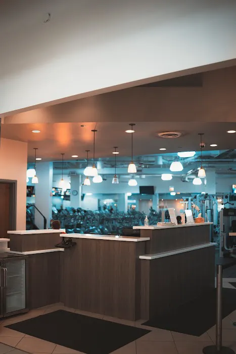 Fitness 19 Picture 1