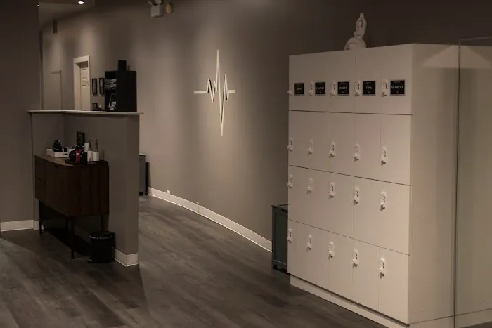 Ritual Hot Yoga - Lakeview Picture 6