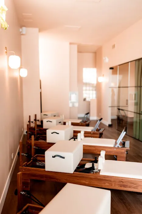 Core Chicago Pilates Picture 2