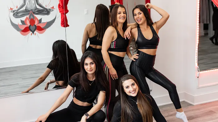 Lisa Spring Studio Picture 3