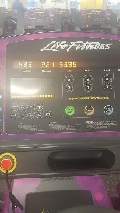 Planet Fitness Picture 10