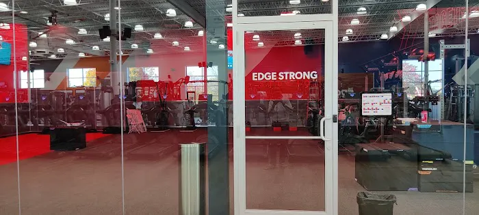 The Edge Fitness Clubs Picture 3