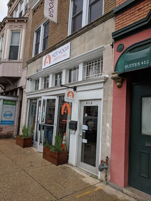 Hot Yoga Capitol Hill Picture 2