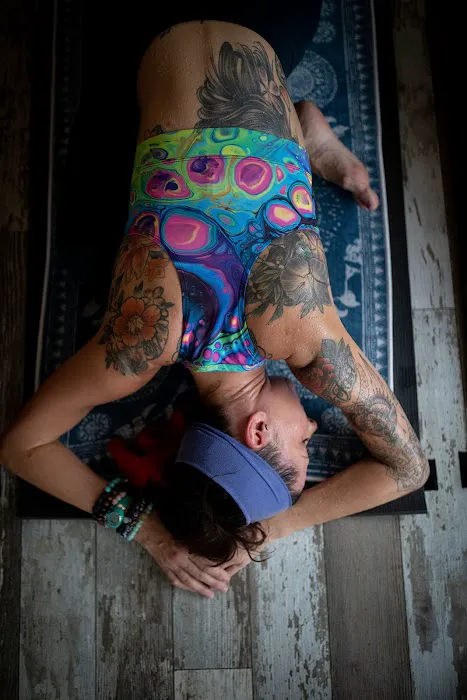 Wayfinder Yoga + Well-Being Picture 9
