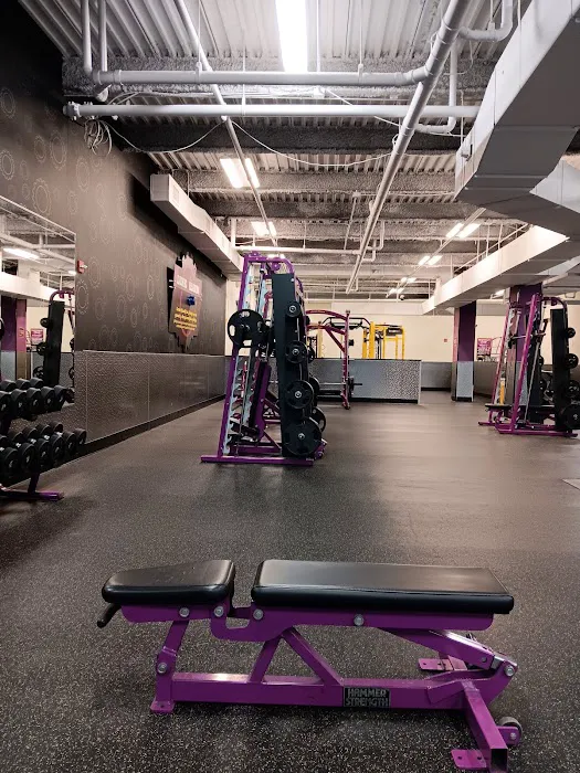 Planet Fitness Picture 2