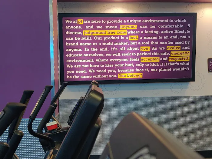 Planet Fitness Picture 10