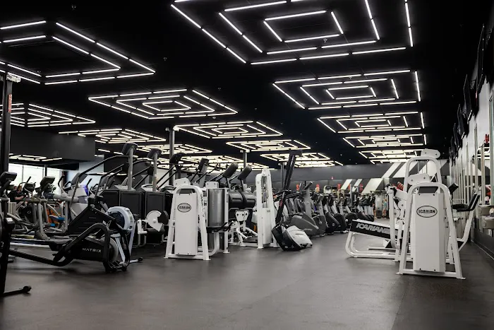 Edgewater Fitness Picture 9