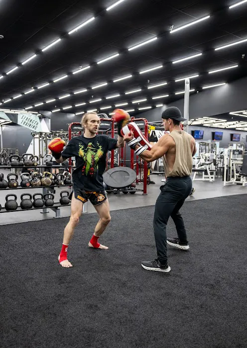 Edgewater Fitness Picture 5