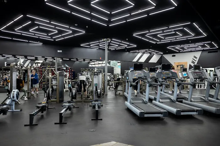 Edgewater Fitness Picture 1