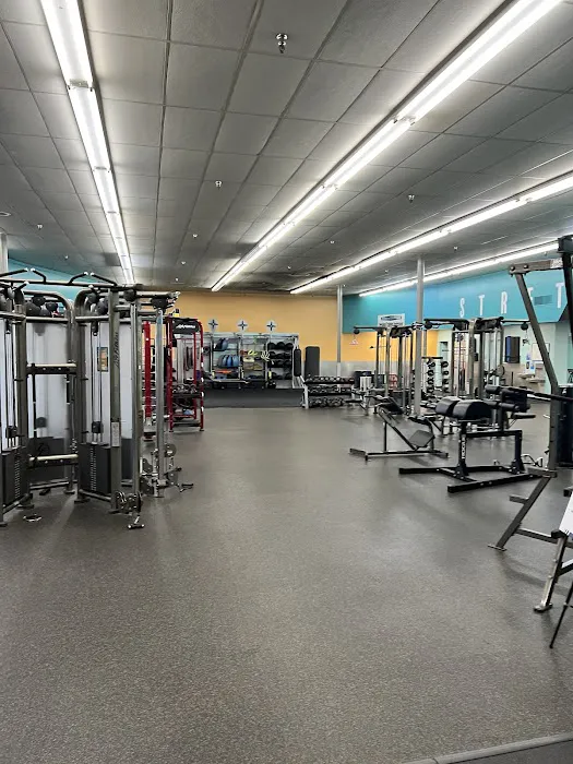 Edgewater Fitness Picture 10