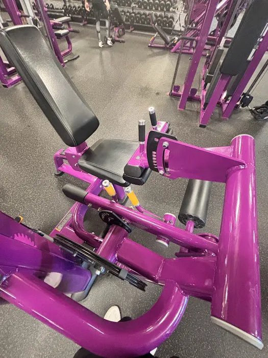 Planet Fitness Picture 5