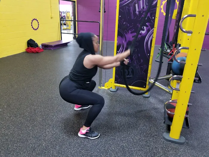 Planet Fitness Picture 9