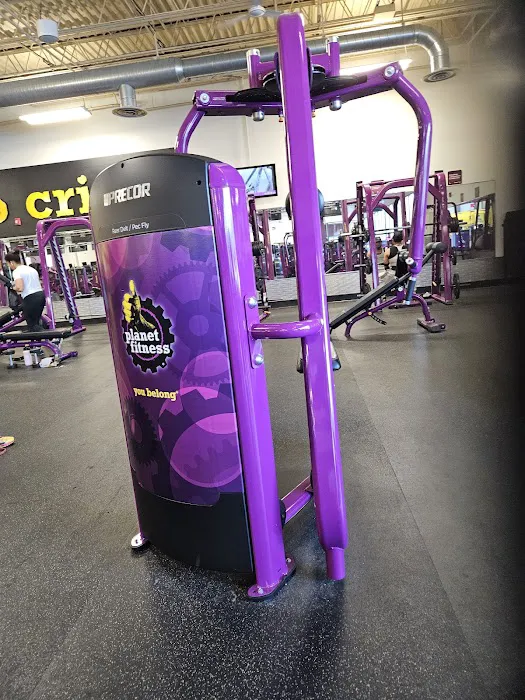Planet Fitness Picture 8