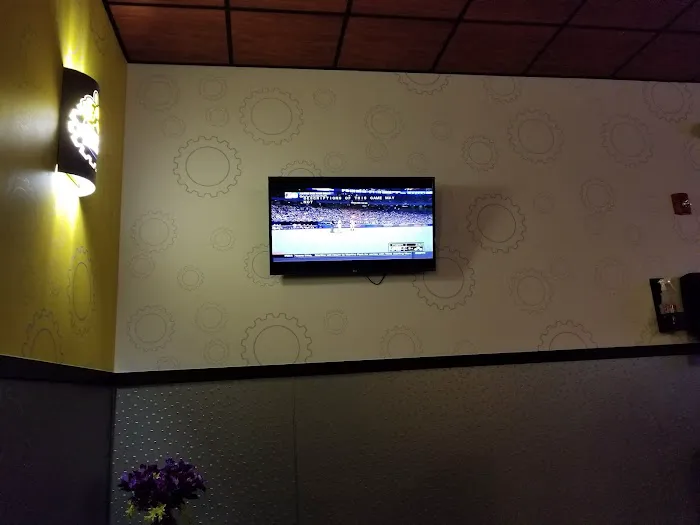 Planet Fitness Picture 3