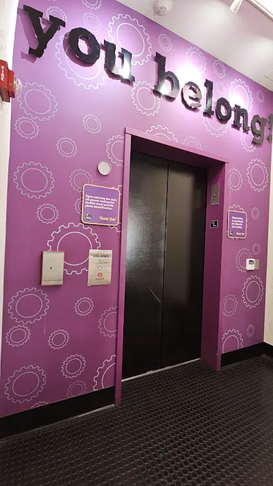 Planet Fitness Picture 6