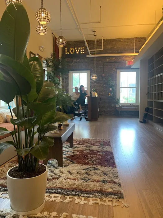 Flow Yoga Center Picture 8