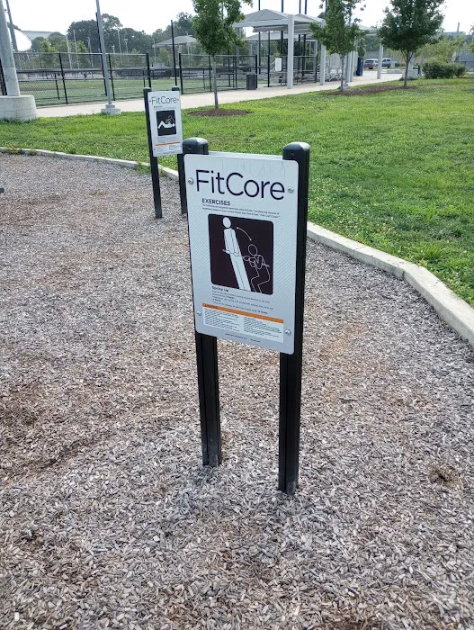 Outdoor Exercise Course Picture 6