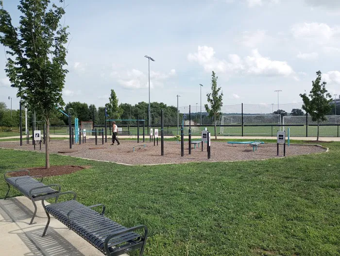 Outdoor Exercise Course Picture 10