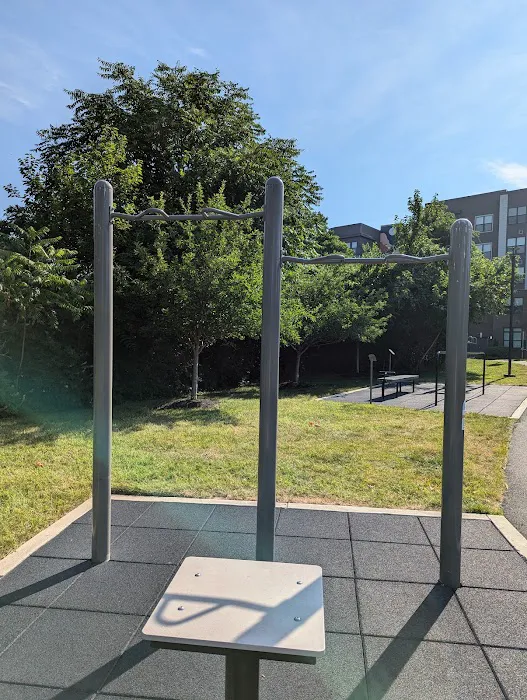 Outdoor Gym Picture 1