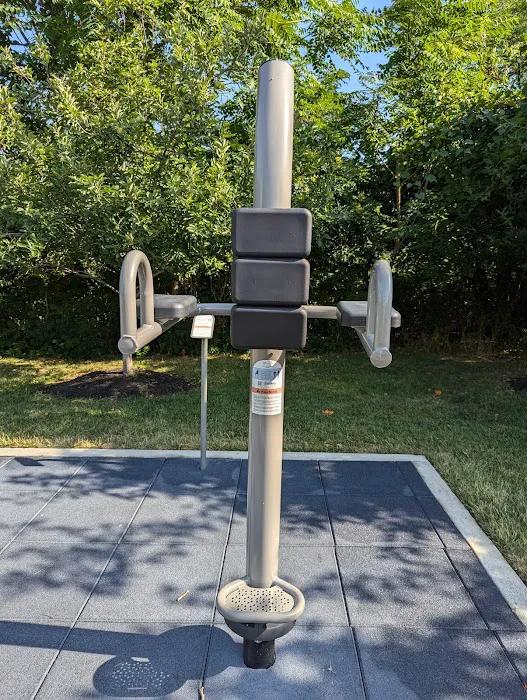 Outdoor Gym Picture 3