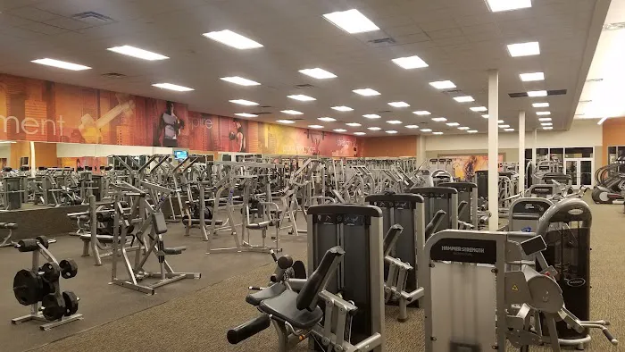 LA Fitness Picture 2