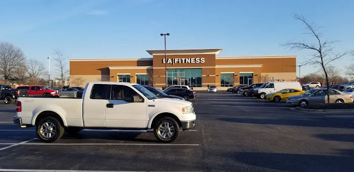 LA Fitness Picture 4