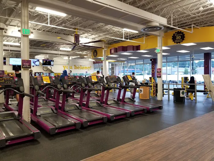 Planet Fitness Picture 9