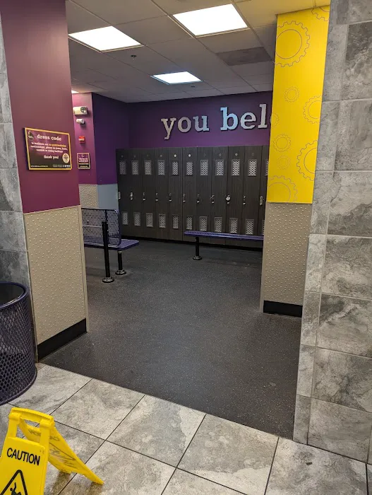 Planet Fitness Picture 9