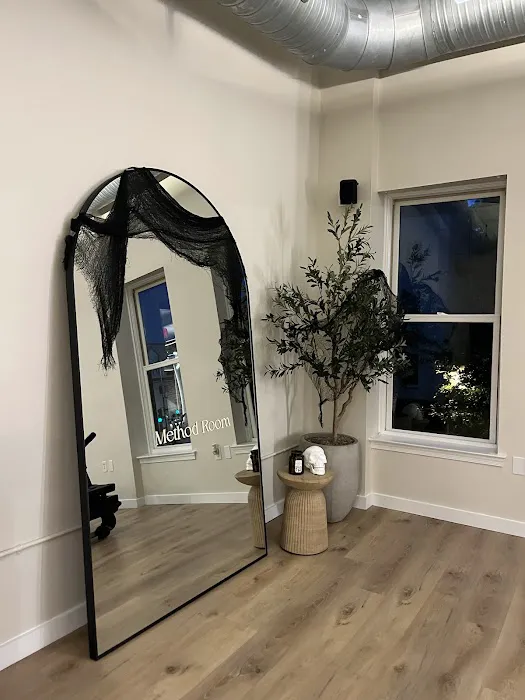 Method Room Picture 9