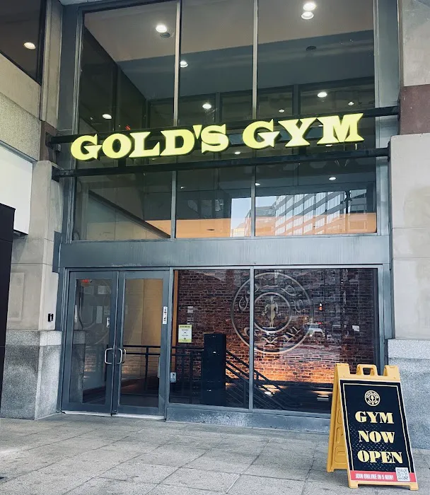 Gold's Gym - Dupont Circle Picture 8