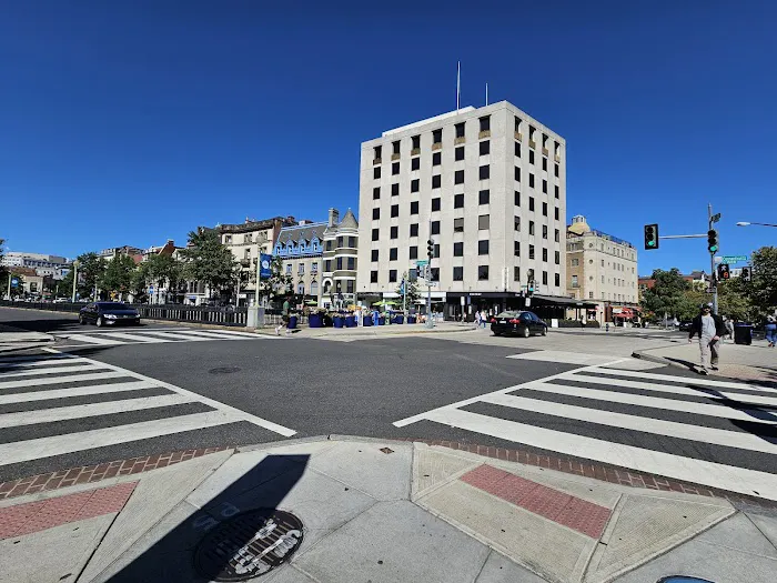 Yoga District - Dupont Picture 3