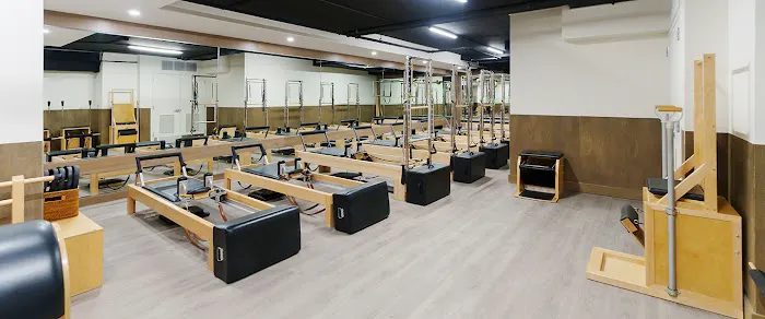 Onelife Fitness - TenleyTown Picture 4