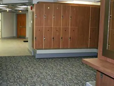 Onelife Fitness - NorthWest Picture 9
